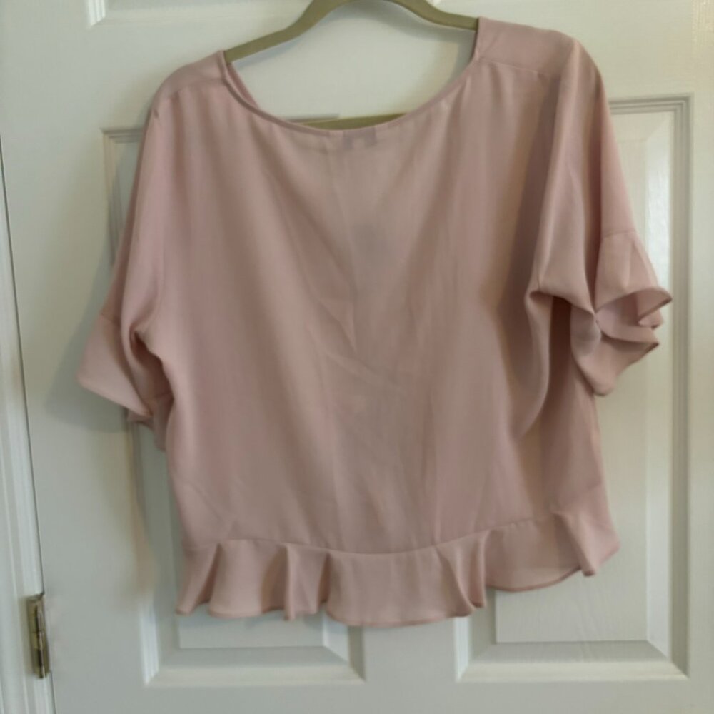 Express Mauve Flowsey Top - Picture 3 of 3